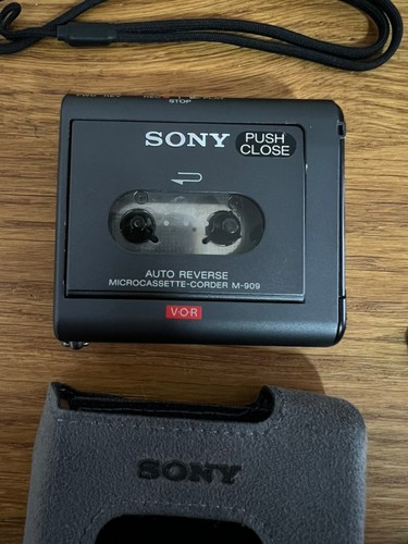Sony 909 - sony, m-909