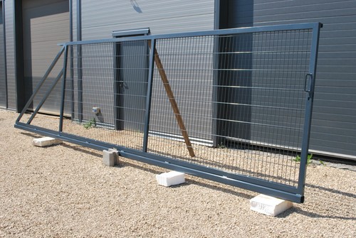 Freitragend schiebetor 500 x - freitragend,