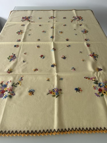 Alte bestickte tischdecke - bestickte,