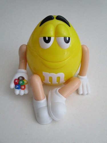 S figur yellow - m&m's,