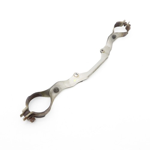 Halter auspuff maserati - auspuff,