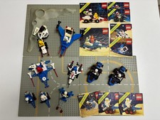 LEGO Space Konvolut aus den 80ern, 9 Fahrzeuge und 3 Bauplatten inkl. Anleitunge