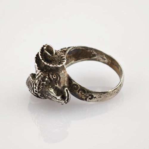 Silberring mit widderkopf - mit,