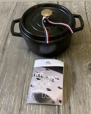 Staub Runde Cocotte  2,2 Liter  Schwarz Ø20cm Gusseisen Topf alle Herdarten(R9B)