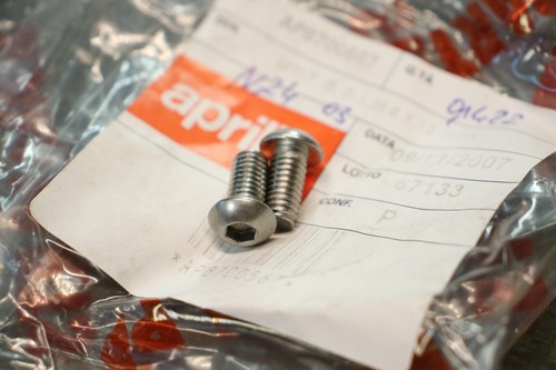 Aprilia verkleidung - aprilia,