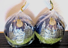 Paar schöne dekorative