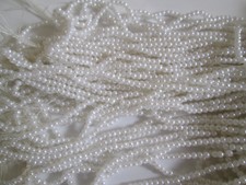 1000 Perlen 2mm weiß rund