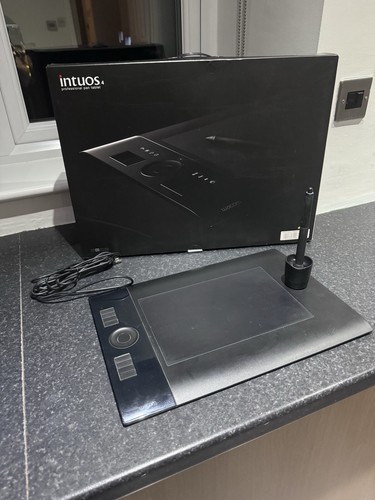 Wacom intuos pro medium - pro,
