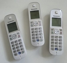 Panasonic KX TG6823 Schnurlostelefon Trio mit integriertem Anrufbeantworter