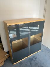 Vitrinenschrank Wohnzimmerschrank Vitrine Bücherschrank Schrank aus hellem Holz