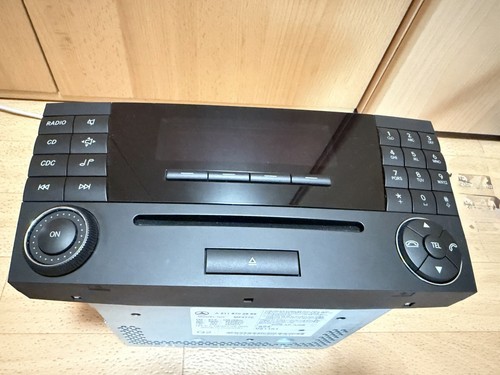 Original mercedes w211 radio - original,
