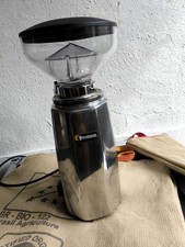 Quamar Q50E Kaffeemühle – Profi Barista Qualität, Made in Italy