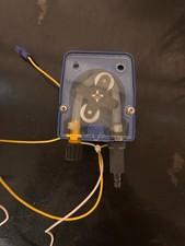 SEKO Dosiergerät mit Zeitsteuerung 0 7 L/H 230V AC 230V