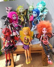 je 1 Monster High Puppe