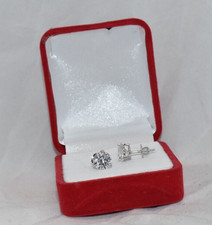 18 K Weißgold Ohrstecker rund