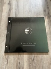 geschraubtes Prospektbuch Lotus Omega