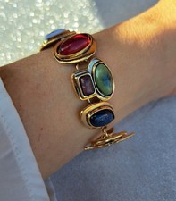 Armband mit bunten Steinen –