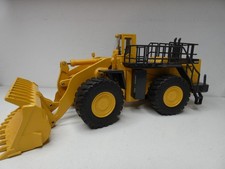 Komatsu WA 900 von Joal i n