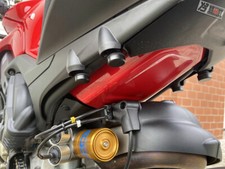 BRUUDT Fußrastenabdeckung