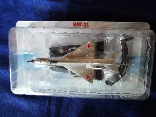 Modellflugzeug 100 mig - modellflugzeug, 1:100