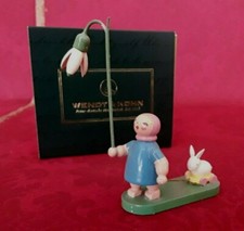  Wendt und Kühn - Mädchen mit Schneeglöckchen und Nachziehhase