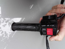 Gasgriff Gasdrehgriff Zug Schalter grip  GM51B 1996 Suzuki GS 500 E