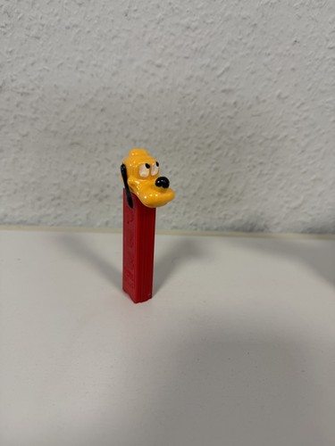 Rare vintage 1970 pez - rare,