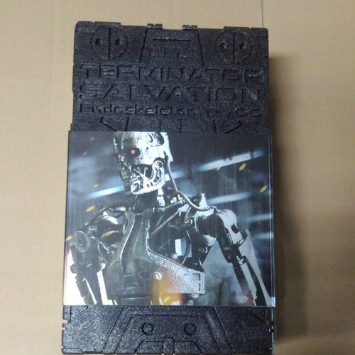 Hot toys terminator - hot,