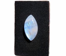 Mondstein blau - Blue Moonstone Cabochon 24,4x13 mm 19 ct. Nr. U34353