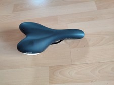 Fahrradsattel schwarz den - an,