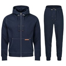 Kuscheliger Jogginganzug
