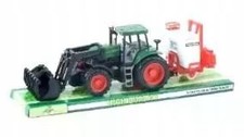 Kleiner Traktor mit Spritze &