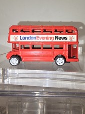 Double Decker Bus 'London