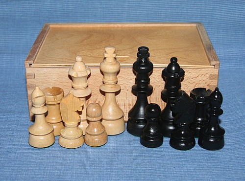 Schachfiguren holz - schachfiguren, /