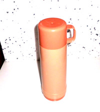 Thermoskanne  Isolierflasche Maekutek Design Trinkflasche 750ml inkl. Tr.Becher