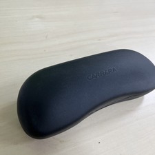 Etui für Brille der Marke