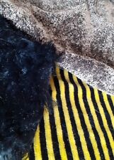 3 kleine Stoffreste, schwarz-gelb, schwarz, braun-meliert, z.Basteln, St-10