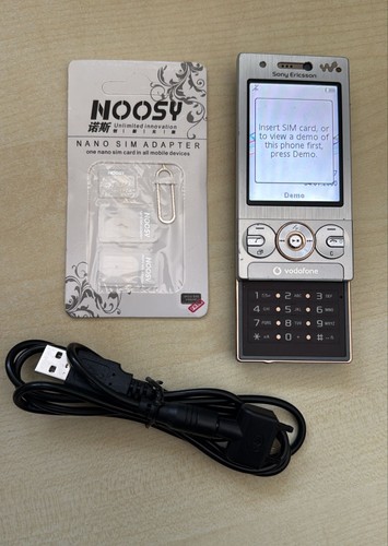 Sony ericsson w715 luxury - sony,