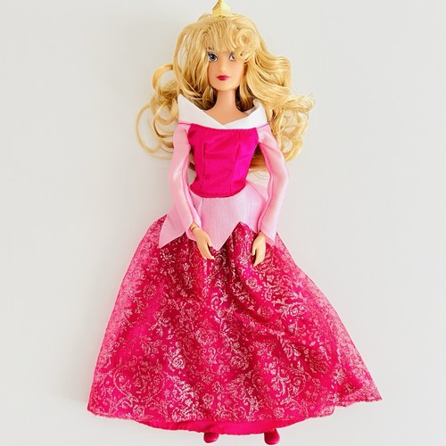 Disney store classic - store, puppe