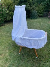 Baby Korb Stubenwagen Weidekorb mit Rollen vintage