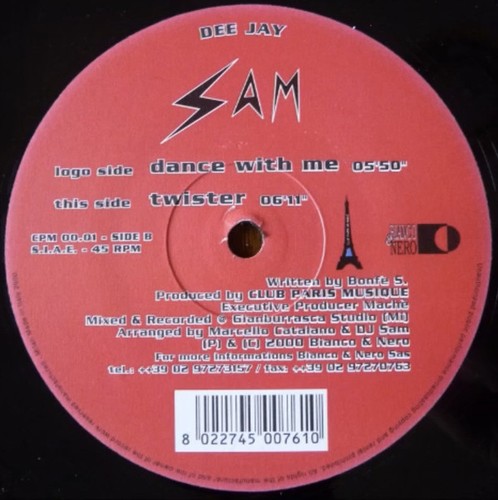 Dee jay sam dance with - dee,