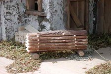 Krippenzubehör- Baumstamm geschnitten - Naturholz - neu !!!