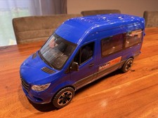 Bruder Sprinter blau