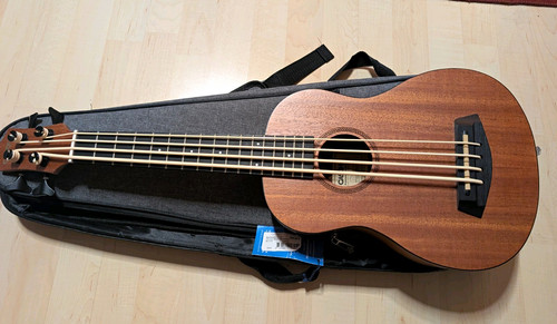 Bass ukulele cascha mit gigbag - bass,