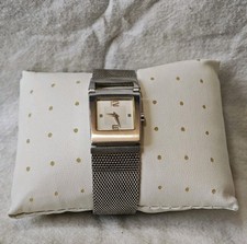 Esprit Damenuhr Armbanduhr Edelstahl Armband - Neue Batterie 