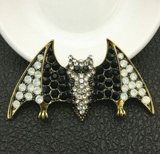 Fledermaus Vampir Brosche Pin