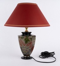 Vintage Tischlampe - Keramikfuß in Vasenform mit Paisleymuster - Roter Schirm