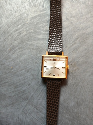 Schöne mechanische uhr - schöne,