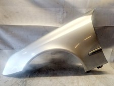 23E* Mercedes Benz W211 E-Klasse Kotflügel vorne Links F.744