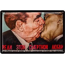 Retro Blechschild Bruderkuss